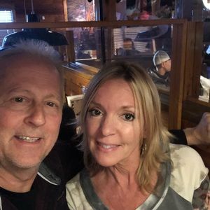 Meet your Posher, Guy